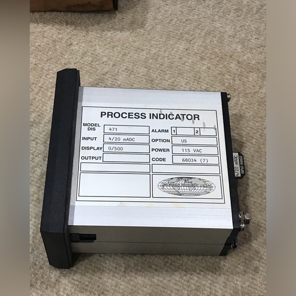 Wilkerson DIS471 Process Indicator 115VAC 420mADC
Digital 
Calibration Controls - Picture 3 of 13